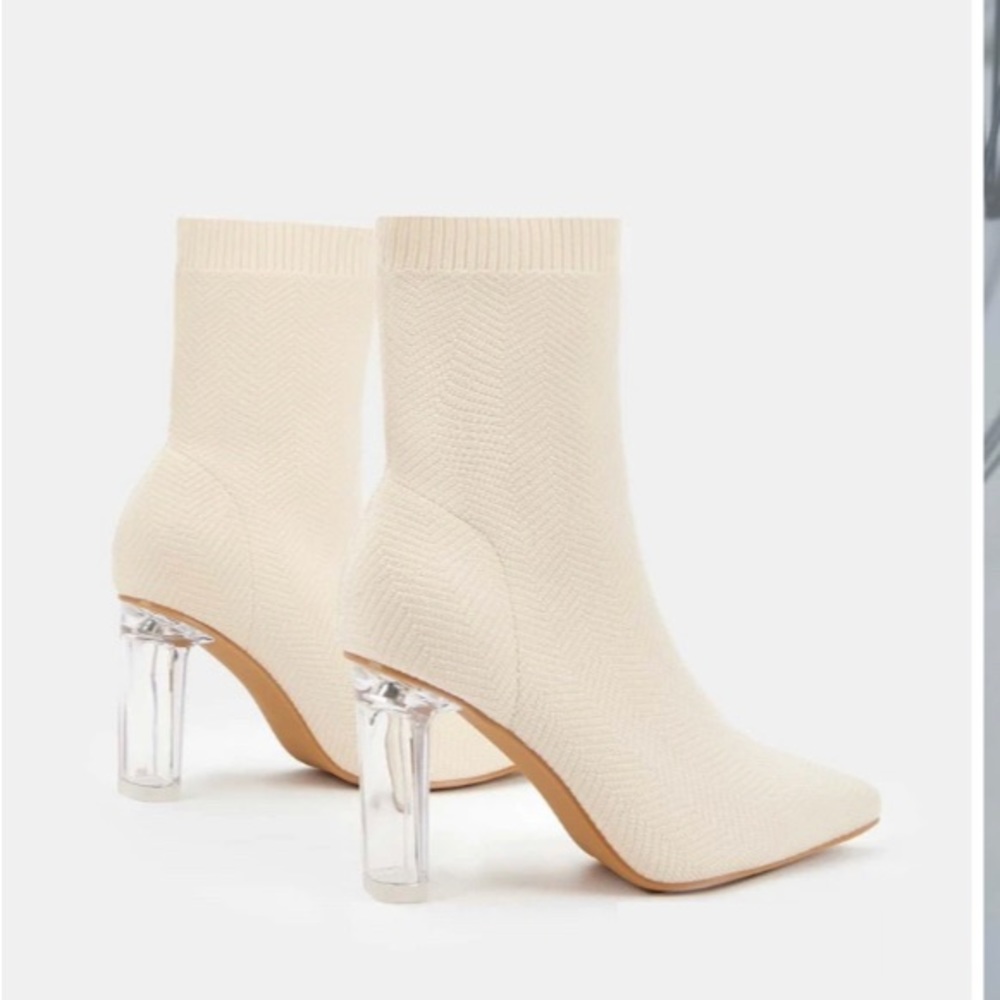 CUCCOO Basic Slip-On Stretch Boots Collection-Clear Heel